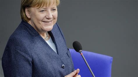 Bei den binnen 24 stunden registrierten neuinfektionen war mit 33.777 am 18. Neue Corona-Regeln im Januar: Was jetzt wo in Deutschland gilt