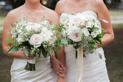 Our retail greenhouses contain over 14,000 square feet of unique, homegrown annual plants in raleigh, nc. The English Garden | Florists - Raleigh, NC