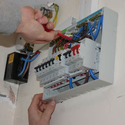 Maybe you would like to learn more about one of these? PENDAWAIAN ELEKTRIK JB: Kerja kerja pendawaian sekitar skudai