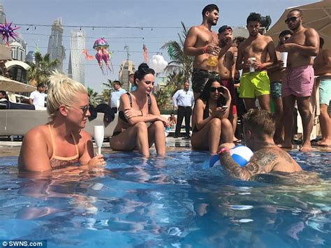 Masturbating in the backyard brought to you by xxxbunker.com. Justin Bieber enjoys a tour break at Dubai pool party ...