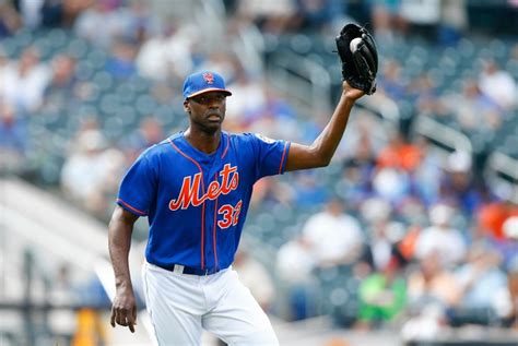 LaTroy Hawkins won't wear cup after 'direct hit' to groin - New York ...