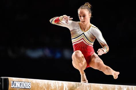 This photo was posted by nina derwael, who is a belgian artistic gymnast and the first. Gymnastique: record personnel aux barres pour Nina Derwael ...