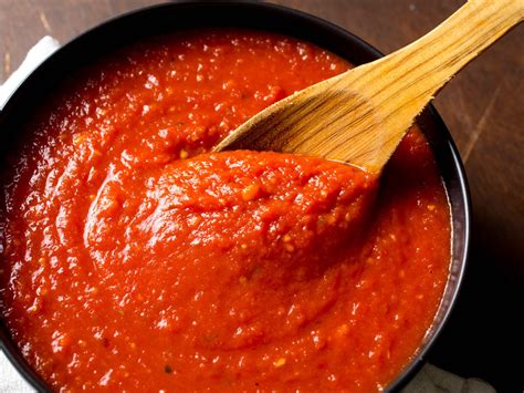 The sauce, as white and creamy as ever. Quick and Easy Italian-American Red Sauce in 40 Minutes or ...