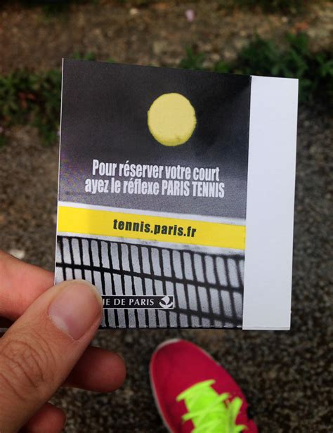 9€ en plein tarif , 5.40€ en tarif réduit ( moins de 26 ans ou avant 11h du matin ). Jouer au tennis à Paris