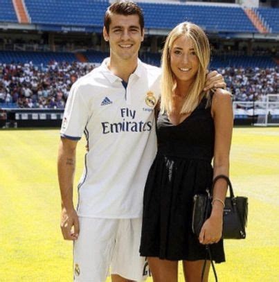 Real madrid player alvaro morata surprises his girlfriend by proposing on stage! Alvaro Morata's Girlfriend Alice Campello (Bio, Wiki ...