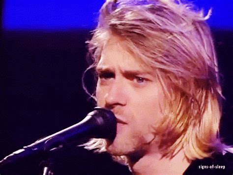 Links to amusing, interesting, or funny gifs from the web! "Grandma take me home" | Kurt cobain, Nirvana