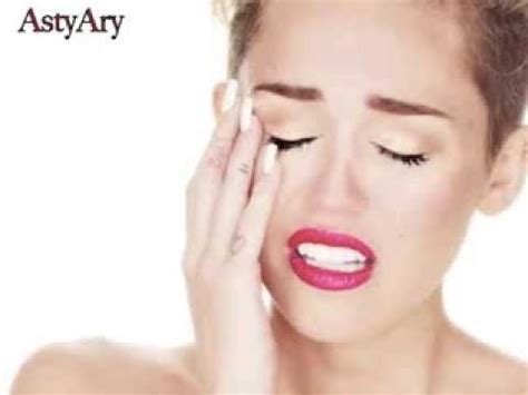 Baixar gratis musica miley cyrus wrecking ball : Miley Cyrus Wrecking Ball Versao em Portugues - YouTube