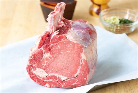 How about a juicy flavorful standing rib roast recipe with a crusty exterior and pink center? Stand Rib Roast Christmas Menu / Christmas Prime Rib ...