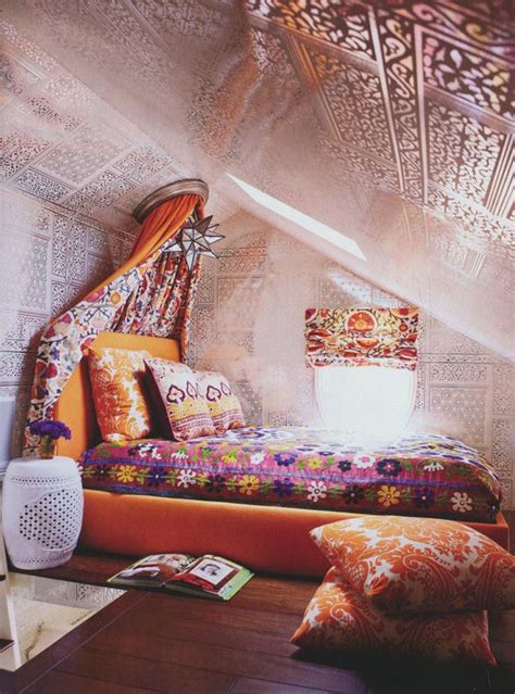 Adorable Gypsy Bedroom Decorating Ideas | atzine.com