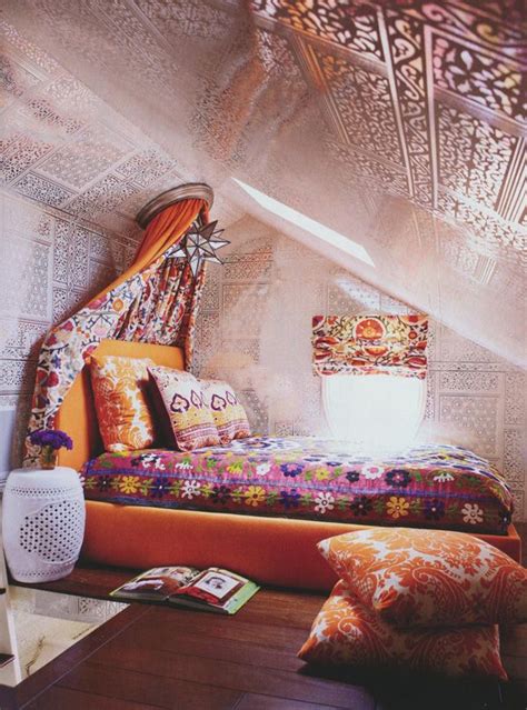 Try adding a few ethnic printed throw pillows to a solid color sofa to liven it up. Adorable Gypsy Bedroom Decorating Ideas | atzine.com