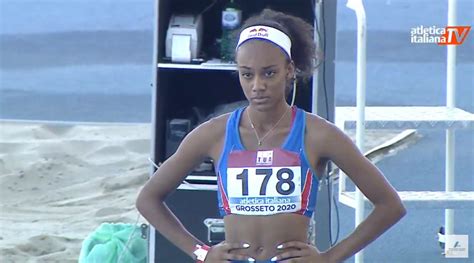 Larissa iapichino (born 18 july 2002) is an italian female long jumper who won gold medal at the 2019 european athletics u20 championships. Italiani U20-U23: Larissa Iapichino 6,60w - grande Zanon che prepara il botto nel triplo