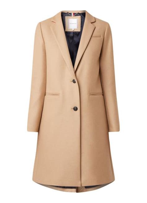 Shop with afterpay on eligible items. 21 camelkleurige trenchcoats die je nog jarenlang kan dragen