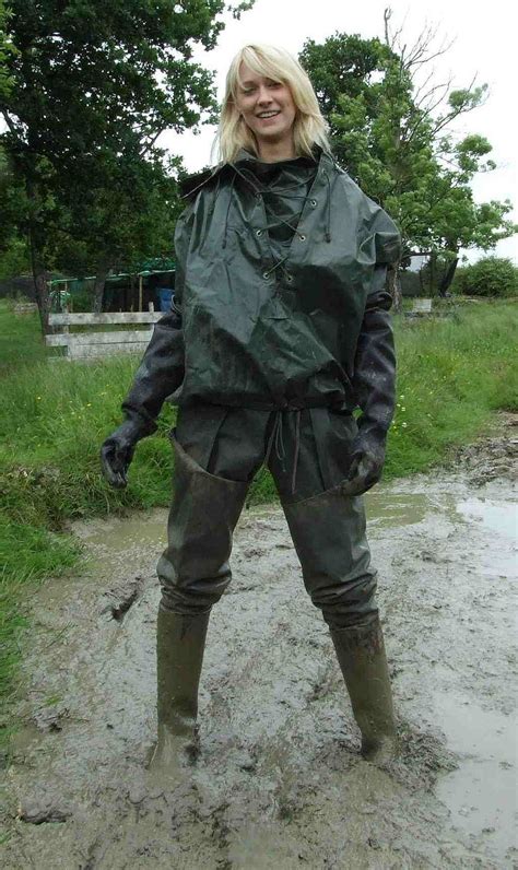 Our best top 20 wet girls in waders and chest waders scenes. DSCF7801 in 2020 | Rain wear, Fishing outfits, Ladies wellies