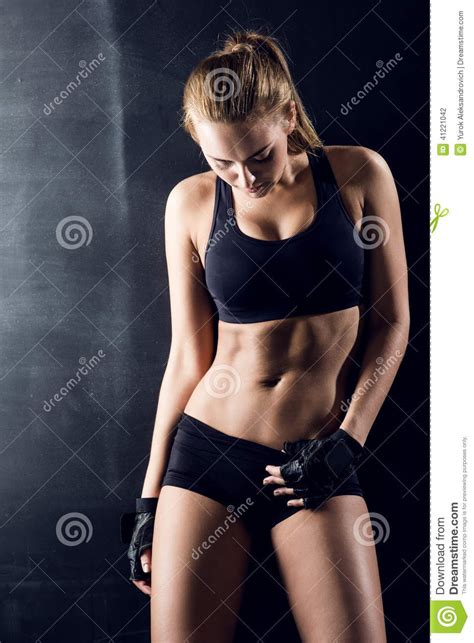 22 827 просмотров 22 тыс. Attractive Fitness Woman, Trained Female Body Stock Photo ...