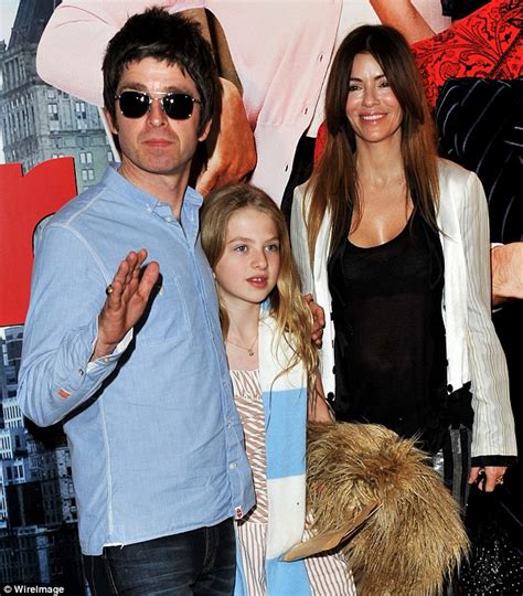 Singer noel gallagher likes his daughter anais' boyfriend, former stereo kicks member reece bibby. Noel Gallagher's daughter Anais says her dad 'doesn't want ...