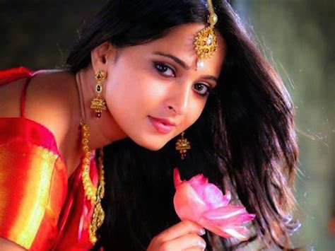 Anushka shetty h0t and $ exy appear in pink colored transparent saree dress. beautiful instagram photos of bahubali fame actress ...