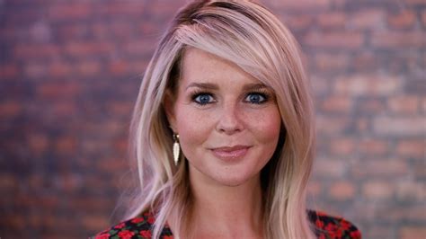 Born 15 february 1979) is a dutch actress, singer and tv presenter. Onflatteuze foto, maar toch lief: Chantal Janzen verrast ...