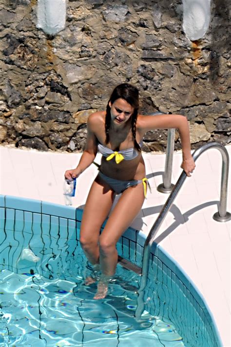 Jessica was literally on vacation in the bay area and agreed to shoot for tsseduction at the last minute. JESSICA ALBA in Bikini on Vacation in Italy - HawtCelebs