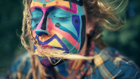 Hippies, Punks, Nomads, Nudists - Rainbow Gatherings are a ...