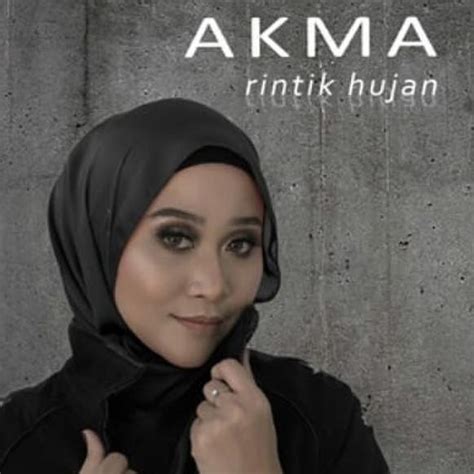 Kupendamkan perasaan ini kurahsiakan rasa hati ini melindungkan kasih yang berputik tersembunyi di dasar hati. Lirik Lagu Rintik Hujan - Akma (OST Drama Pujaan Hati ...