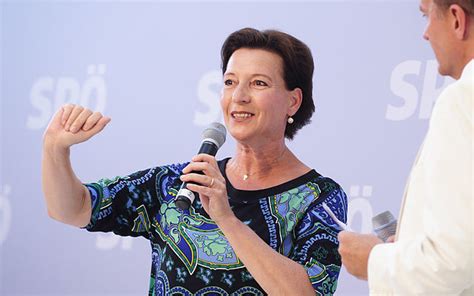 Ich muss am mittwoch für 5 tage nach berlin fliegen und mich, um meine kranke mutter zu kümmern. Amazing einer mit steinigung frau isis
