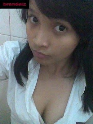 הציוצים העדכניים ביותר בנושא #bokep anak kecil. Photo Bugil: Januari 2011