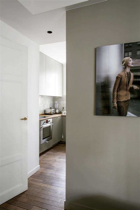 Check spelling or type a new query. Desain Interior Apartemen Mungil di Paris dengan Earthy ...