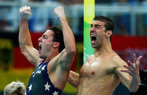 8 200 720 · обсуждают: A grown-up Michael Phelps looks back on the Beijing ...