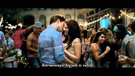 Kristen stewart, robert pattinson, taylor lautner and others. Alkonyat - Hajnalhasadás 1. rész ( Twilight Saga - Breaking Dawn Part 2 ) magyar teaser trailer ...