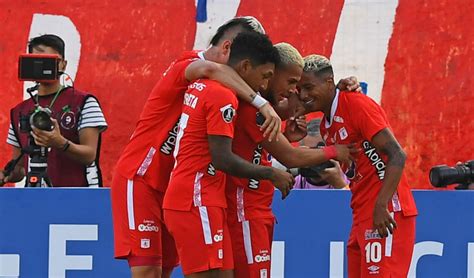 Además especiales, vídeos, fotos, audios, gráficos, entrevistas y todos. Internacional vs América de Cali EN VIVO Copa Libertadores ...