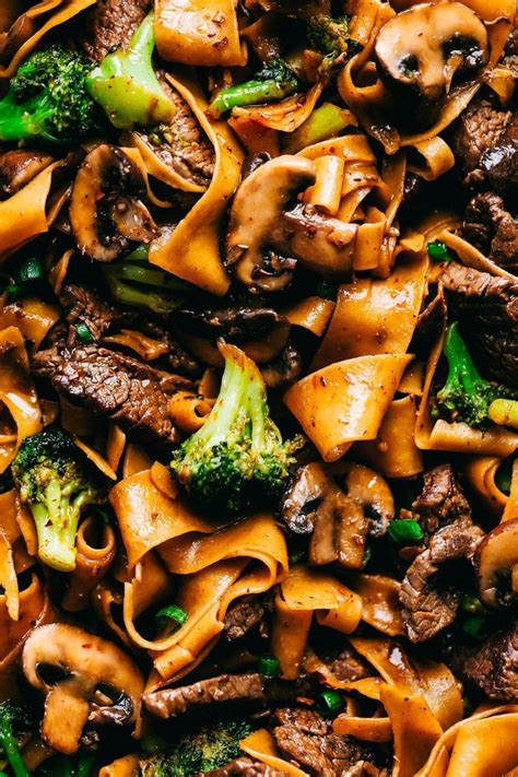 You get two loaded potato halves filled with a creamy and cheesy mixture that comes together in. Garlic Beef and Broccoli Noodles | Recipe | Dinners Worth ...
