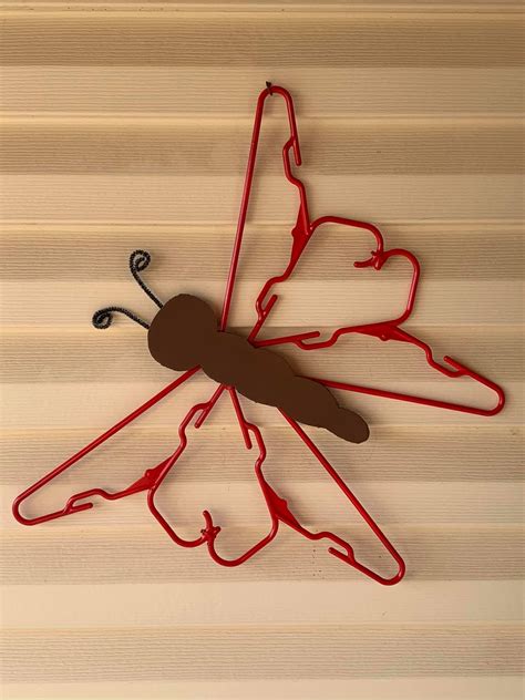 The clip coat hanger are supplied by some of the industry's most recognized names, assuring premium quality. Pin by Kristie Cantrell on Crafts | Hanger crafts, Clothes ...