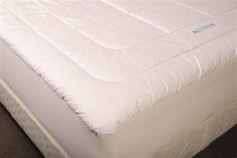 A thick and dense mattress topper with excellent cooling properties, breathability, and airflow, and comes at. Sleep Better Isotonic Iso Cool Avela Mattress Topper with ...