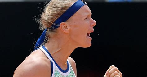 Kiki bertens is a professional tennis player who competes in the women's tennis association. 'Bertens heeft meer kans dan ooit op Roland Garros ...