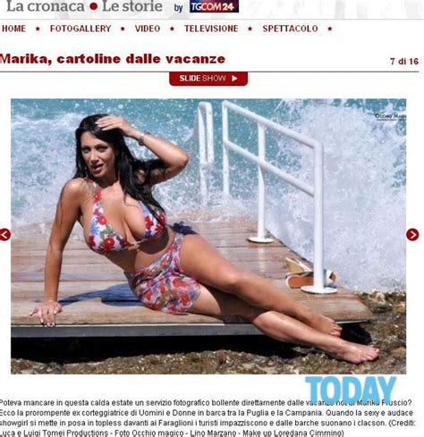 The website contained mainly italian and international news coverage, as well as political and entertainment news. Marika Fruscio seno nudo a Capri
