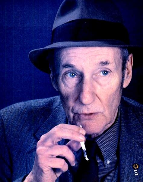 Jorge luis borges fue, como dice beatriz sarlo, un escritor en las orillas: William S. Burroughs. And that says all. | Jorge luis ...