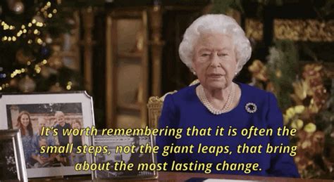 Gifs with name, birthday cake, candles, name: Queen Elizabeth GIFs - Find & Share on GIPHY