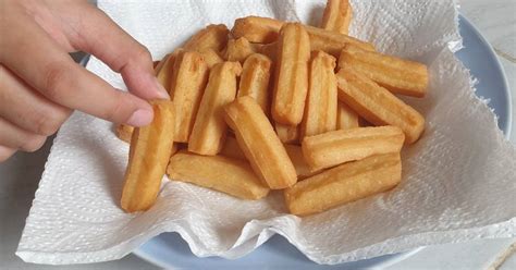 Kalau gak punya oven, kamu tetap bisa membuat bolu, kok. Resep Churros. Camilan simple, no mixer, no oven oleh ...