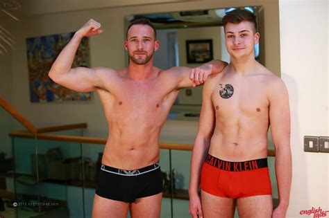 Meet hot guys worldwide or near you on the largest tlv based online community for gay, bi and straights. Sexy straight guys Rich Wills and Jack Harper jerks each ...