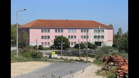 Independente futebol clube torrense, torre da marinha, setubal, portugal. Escola abandonada Secundária Afonso Domingues , fotos ...