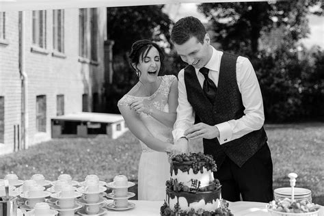 Nauener brautkleider ist eine deutsche bekleidungsgeschäft mit sitz in nauen, brandenburg. Hochzeitsfotos von Reinhardt&Sommer | Heiraten in Potsdam ...