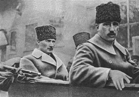 Mustafa bıyıklı adlı yazara ait mustafa kemal atatürk'ün dış politika konuşmaları kitabı kapıda ödeme, taksit seçenekleri ve %31 indirimli sözcü kitabevi'nden s. Tarihte Mustafa Kemal Atatürk'e Düzenlenen Suikast Girişimleri