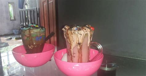 Kumpulan gambar tentang gambar pernikahan islami gambar coklat ganache, klik untuk melihat koleksi gambar lain di gambar terkait dengan gambar pernikahan islami gambar coklat ganache. Resep Dalgona coklat pop ice oleh Bunda Fachri - Cookpad