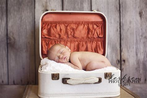 It is better to use classic tones, colours and textures when posing a newborn. Trying to find a vintage suitcase like this :) (With ...