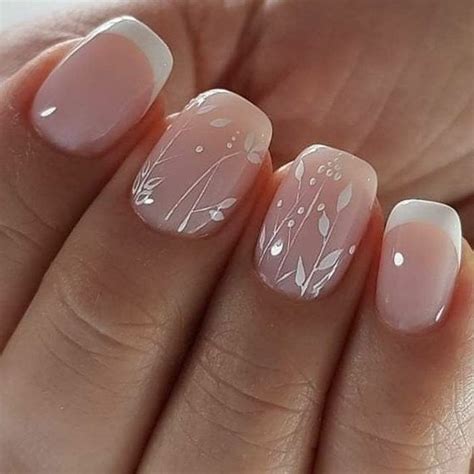 Ongles fleurs beauté des ongles idées vernis à ongles jolis ongles conceptions de l'art ongles décor du salon d'ongle. 1001 + versions de la manucure mariage moderne | Modele ...