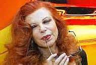 Milva, pseudonimo di ilvia maria biolcati (goro, 17 luglio 1939), è una cantante e attrice teatrale italiana. Milva a Pistoia, con la Legion d'onore «Firenze? Ci ho ...