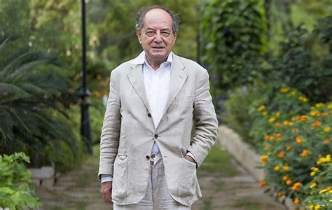 Roberto calasso is an italian writer and publisher. CONVERSAZIONI PARALLELE: Roberto Calasso. Non c'è natura ...