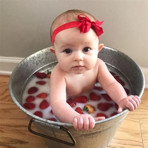 This herbal bath powder can be used for both adults and babies. A Strawberry Milk Bath Photoshoot in 2020 | Strawberry ...
