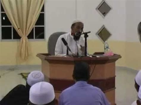 Namun, ia hanyalah dikaitkan dengan kaum wanita sahaja di mana pemakaian inai biasa dilihat. Ustaz Azhar Idrus - Hukum Lelaki Pakai Inai.mp4 - YouTube