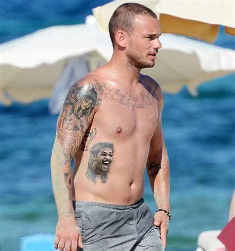 Последние твиты от wesley sneijder (@sneijder101010). Ik worstel en kom boven: Wesley Sneijder toont trots ...